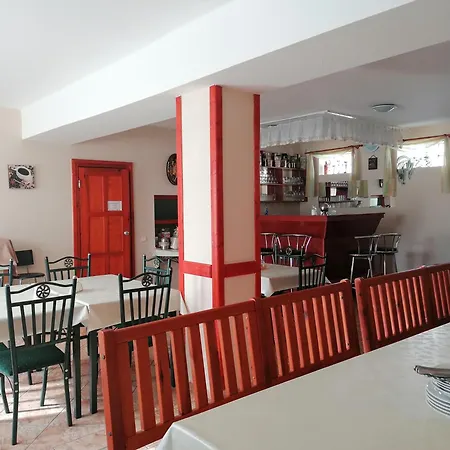 Iglodi Panzio Penzion Kunszentmárton