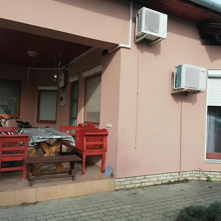 Iglodi Panzio 3* Kunszentmárton