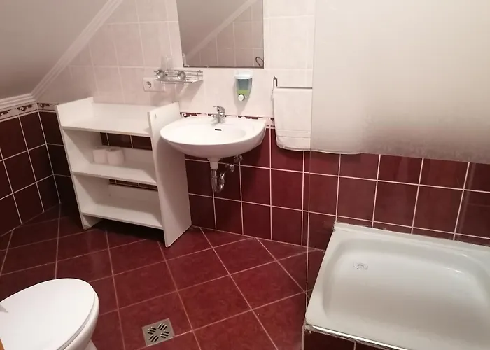 Iglodi Panzio Pensiune Kunszentmárton