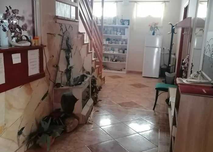 Iglodi Panzio 3*